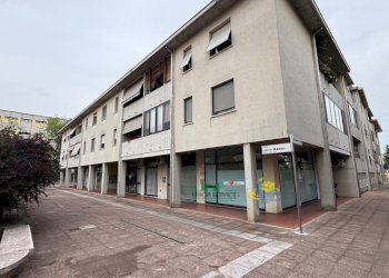 1 - Quadrilocale Piazza Lelio Basso 11, Parma (zona San Lazzaro) - foto 20