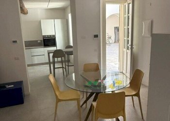 22 - Bilocale Strada Nino Bixio 61, Parma (zona Oltretorrente) - foto 1