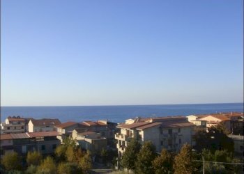 panorama - Four-room apartment Viale Aldo Moro 4, Bova Marina - photo 3