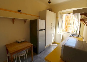 Cucina - Four-room apartment Via Palestro, Genova (neighborhood Castelletto) - photo 5