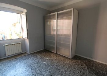 Camera da letto - Four-room apartment Via Palestro, Genova (neighborhood Castelletto) - photo 9