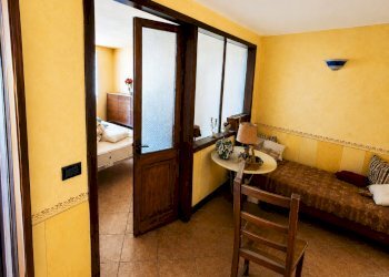 ChatGPT Image 14 lug 2026, 16_25_43 - Four-room apartment at auction Piazza V. Emanuele 27, Varese Ligure - photo 6