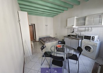 b9b6979b-5594-4b14-8845-b9571dad14e0.jpg - One-room apartment Via del Giglio, Firenze - photo 9