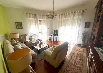 Sala - Three-room apartment Via Alessandro di Gifflenga 7, Vercelli - photo 3