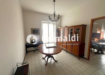 Tinello - Three-room apartment Via Alessandro di Gifflenga 7, Vercelli - photo 10
