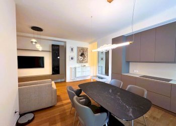 Soggiorno con cucina a vista - Three-room apartment Via Luigi Soderini 47, Milano (neighborhood Lorenteggio) - photo 9