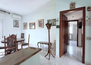 24 - Three-room apartment LARICI 24, Aprilia - photo 12