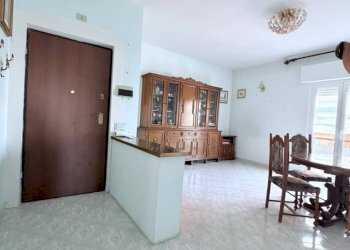 25 - Three-room apartment LARICI 24, Aprilia - photo 13