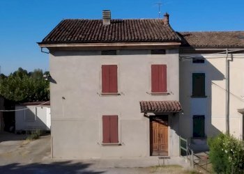 Screenshot_20260717_091817_WhatsApp(1) - Portion of a house Strada Provinciale per Soragna 17, San Secondo Parmense - photo 1