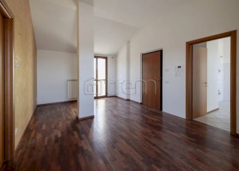 Trilocale Via Bernardino Ferni, Gallarate - foto 4
