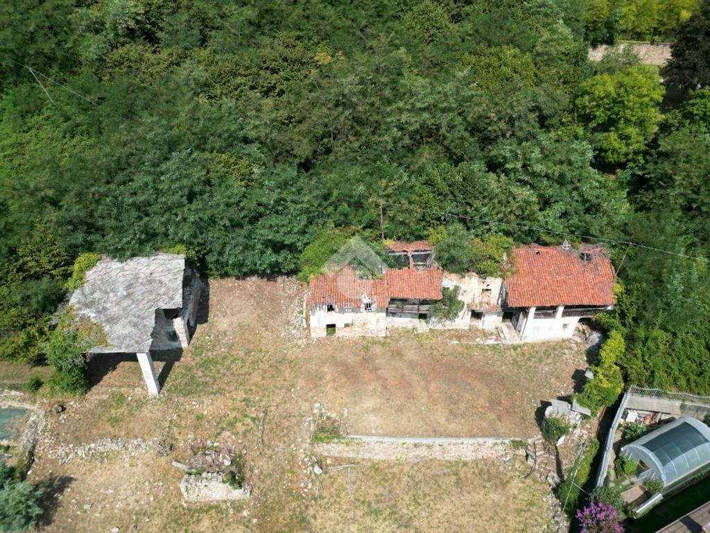 Rustico Via Umberto Pedrini, Revello - foto 1