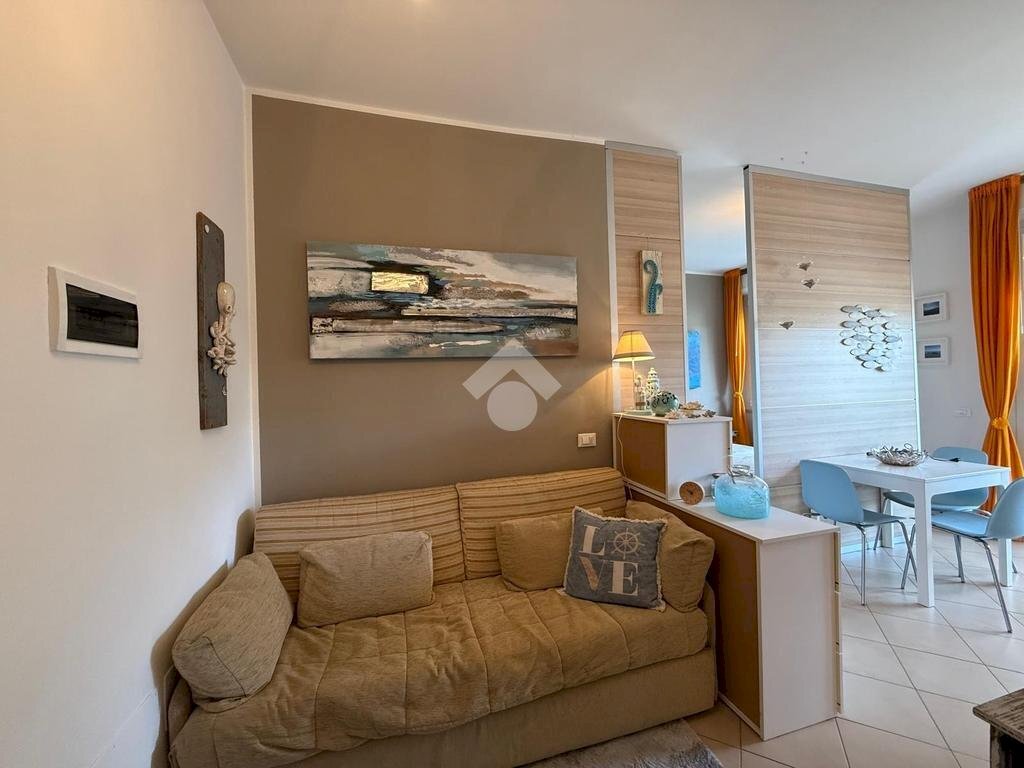 One-room apartment Viale Titano, hamlet Pinarella, Cervia - photo 3