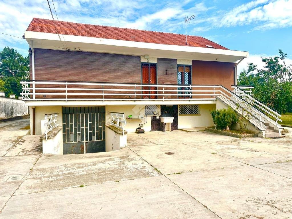 Villa Strada genesia, Robassomero - foto 3