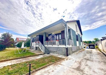 Villa Strada genesia, Robassomero - foto 1