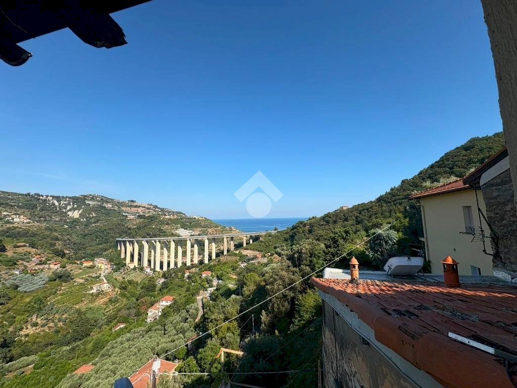 Trilocale Via Felice Cascione, Ventimiglia - foto 1