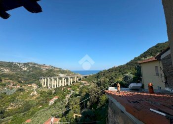Trilocale Via Felice Cascione, Ventimiglia - foto 1