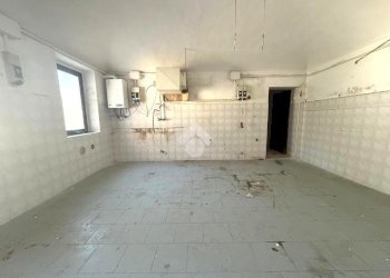 Four-room apartment Corso Amedeo D'Aosta, Robbio - photo 8