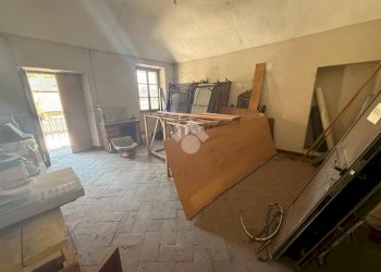 Four-room apartment Corso Amedeo D'Aosta, Robbio - photo 32