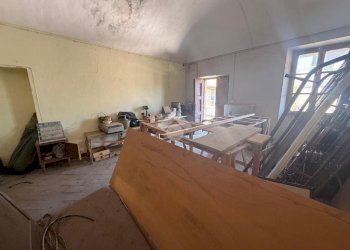 Four-room apartment Corso Amedeo D'Aosta, Robbio - photo 33