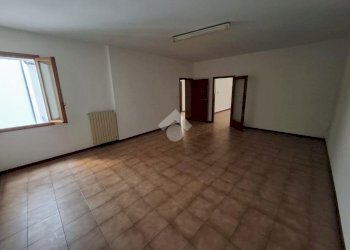 Three-room apartment Via XX Settembre, Imola - photo 9