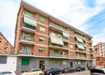 Bilocale Via bollengo, Torino (zona Rebaudengo) - foto 1