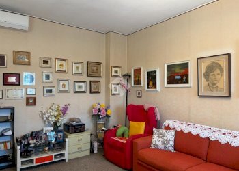 Three-room apartment Via Uruguay, Milano (neighborhood Gallaratese) - photo 8
