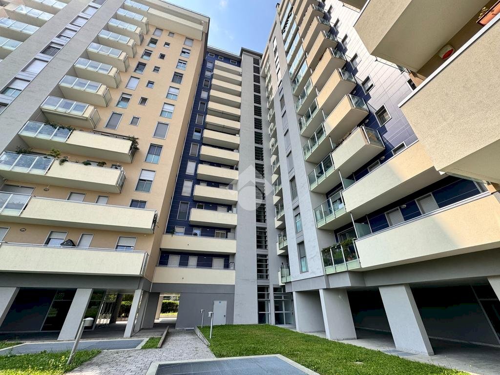Trilocale Via Castellanza, Milano (zona Gallaratese) - foto 1