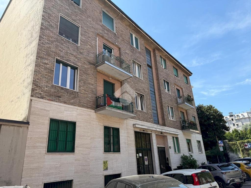 Monolocale Piazza Napoli, Milano (zona Giambellino) - foto 1