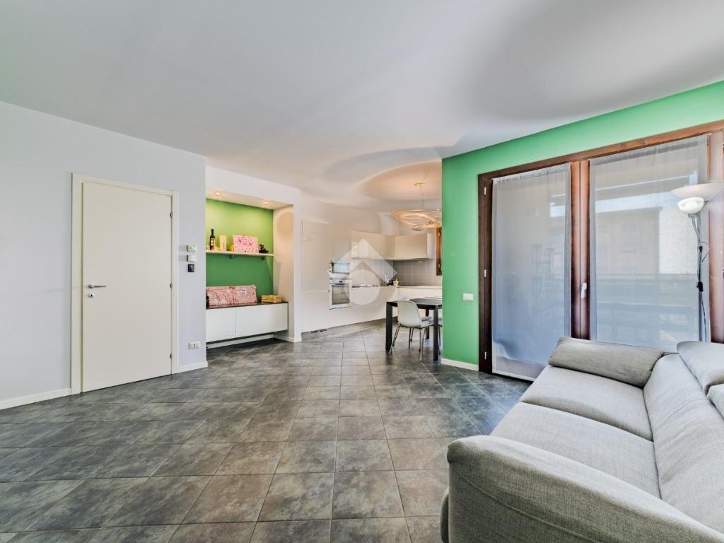 Three-room apartment Via ansaldo, Milano (neighborhood Bicocca) - photo 2