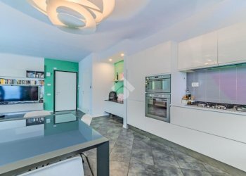 Three-room apartment Via ansaldo, Milano (neighborhood Bicocca) - photo 5