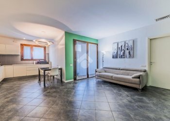 Three-room apartment Via ansaldo, Milano (neighborhood Bicocca) - photo 6