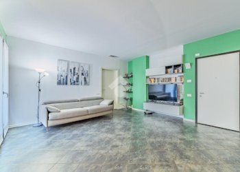 Three-room apartment Via ansaldo, Milano (neighborhood Bicocca) - photo 10