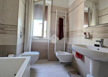 Four-room apartment Via Piattoli, Milano - photo 18