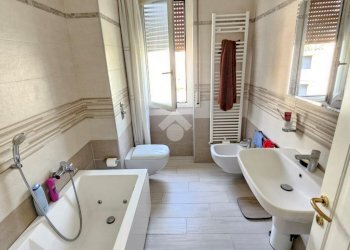 Four-room apartment Via Piattoli, Milano - photo 19