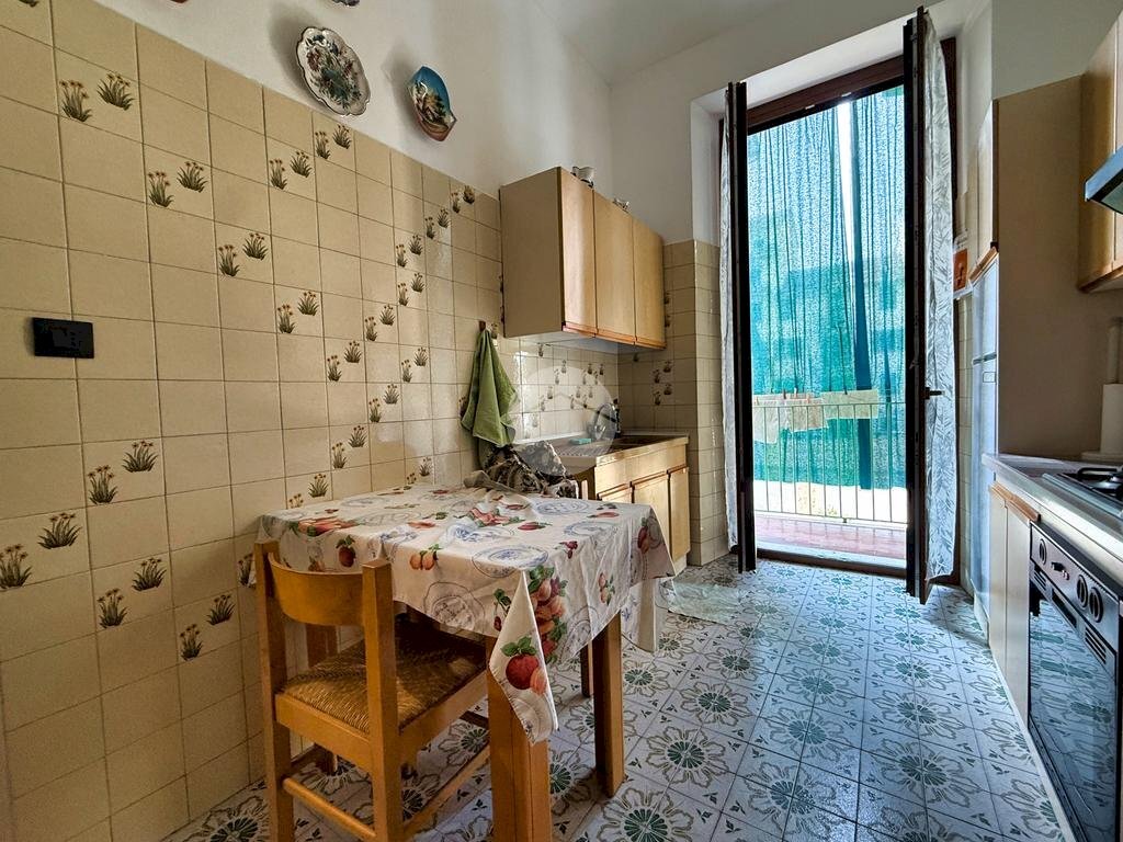 Three-room apartment Via Venasca, Torino (neighborhood Cenisia) - photo 2