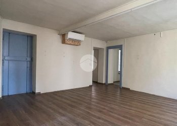 Shop Via Garibaldi, Asti - photo 11