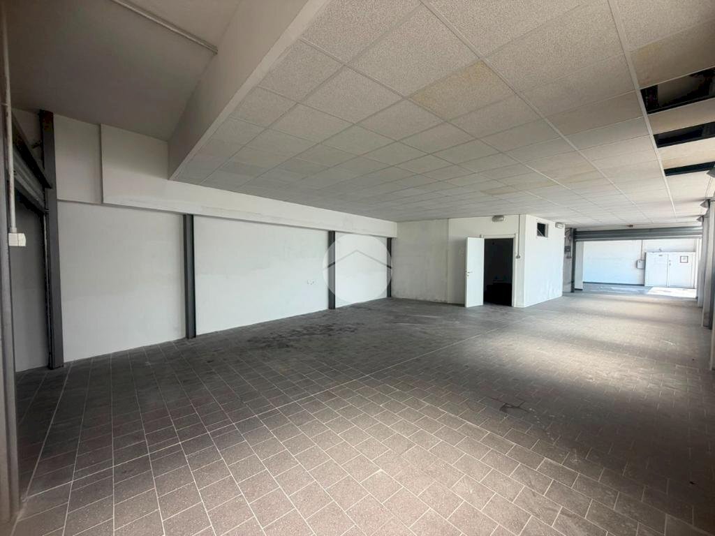 Box Via turati, Savona (neighborhood Valloria) - photo 3
