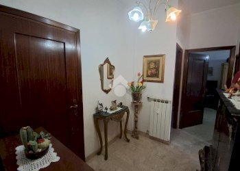 Two-room apartment Via lemerle, Genova (neighborhood Voltri) - photo 4