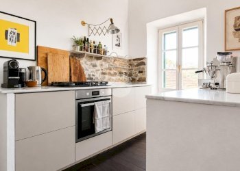 Semi-detached house Via S. Antonio, Imperia - photo 8