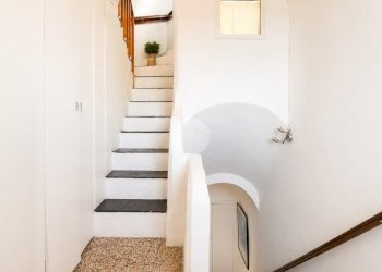 Semi-detached house Via S. Antonio, Imperia - photo 13