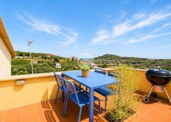 Semi-detached house Via S. Antonio, Imperia - photo 19