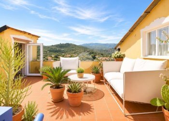 Semi-detached house Via S. Antonio, Imperia - photo 22