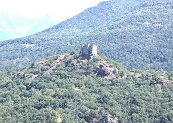 Trilocale Via Emilio Chanoux, 176A, Chatillon - foto 20