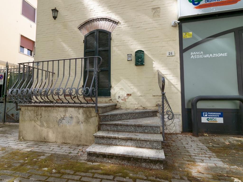 Quadrilocale Viale Fratelli Spazzoli, Forlì - foto 2