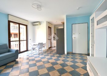 Bilocale Via I Maggio, Segrate - foto 1