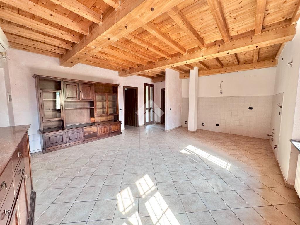 Independent house Via castelletto, Casarile - photo 3