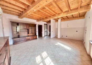 Independent house Via castelletto, Casarile - photo 3