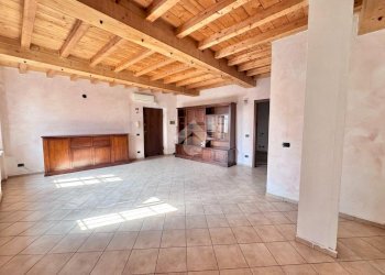 Independent house Via castelletto, Casarile - photo 7