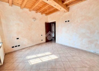 Independent house Via castelletto, Casarile - photo 22