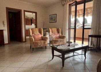 Three-room apartment Via quara, Pombia - photo 4